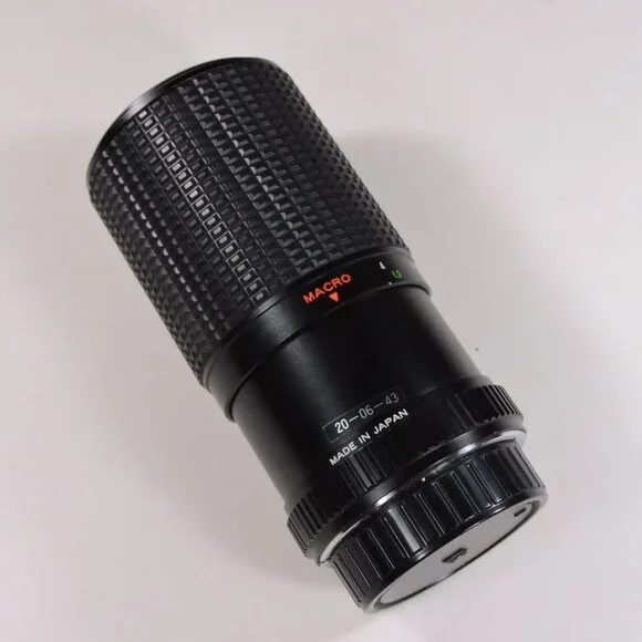 Vintage Focal MC Auto Zoom 1:4.5 f = 80 - 200mm - Picture 2 of 11